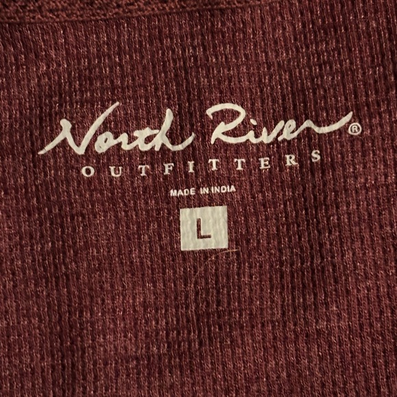 Women's North Fitters Outfitters Maury Waffle Henley Button Down- wine - Large. - Picture 5 of 7